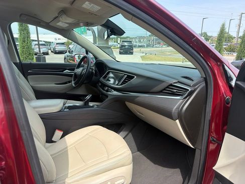 Used 2020 Buick Enclave Premium FWD image 15