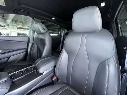 Certified 2025 Acura RDX SH-AWD image 14