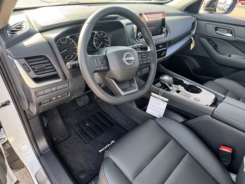New 2026 Nissan Rogue SV image 17