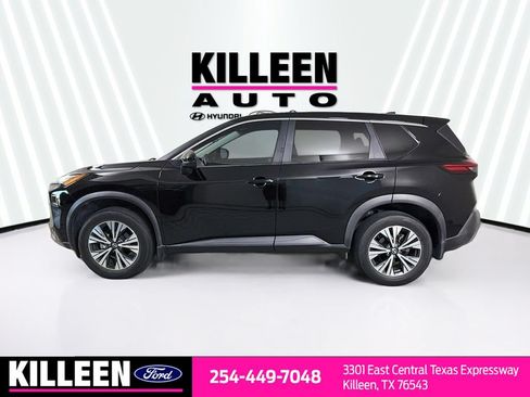 Used 2022 Nissan Rogue SV FWD image 4