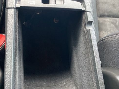 Used 2021 Jeep Grand Cherokee Laredo X image 32