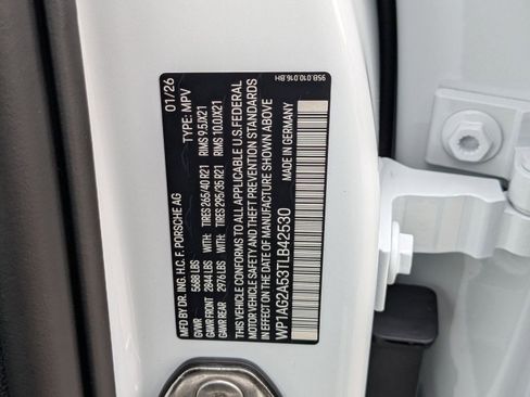 New 2026 Porsche Macan S AWD/4WD image 30