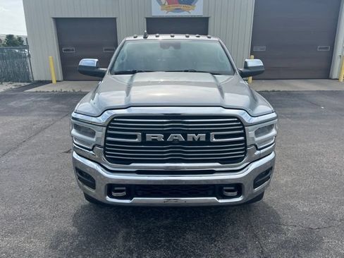 Used 2021 RAM 3500 Laramie AWD/4WD image 9