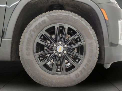 Certified 2023 Chevrolet Traverse LT w/ LPO, Floor Liner Package image 4