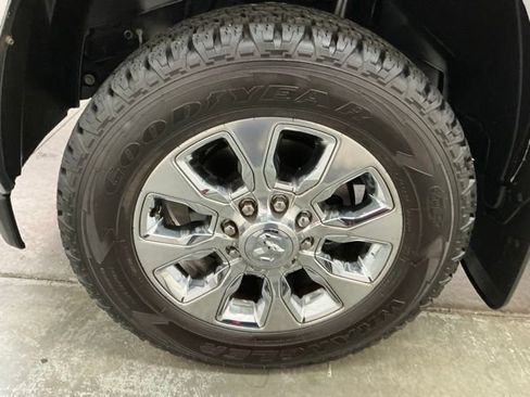 Used 2022 RAM 3500 Limited image 13