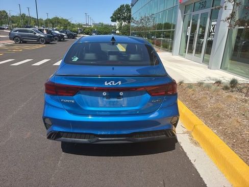 Used 2023 Kia Forte GT-Line w/ GT-Line Premium Package FWD image 11
