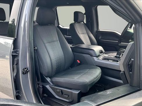 Used 2020 Ford F150 XLT w/ Equipment Group 302A Luxury AWD/4WD image 29