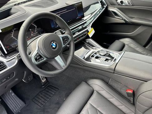 New 2026 BMW X6 xDrive40i w/ Premium Package AWD/4WD image 9