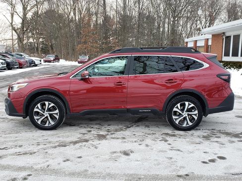 Used 2020 Subaru Outback Limited w/ Popular Package #2 image 2