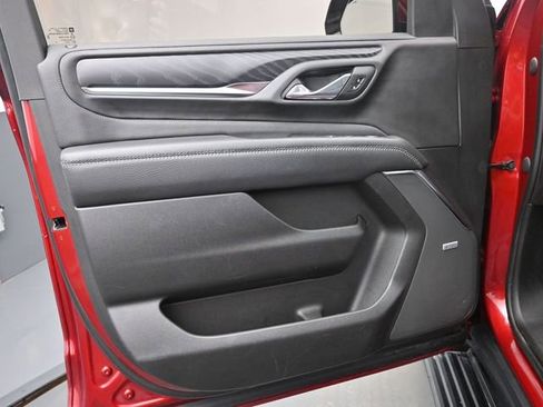 Used 2023 GMC Yukon Denali image 12