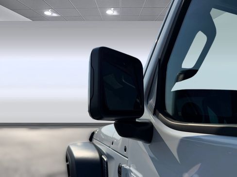 Used 2025 Jeep Wrangler Sport AWD/4WD image 24