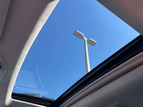 Used 2024 Subaru Outback Limited image 15