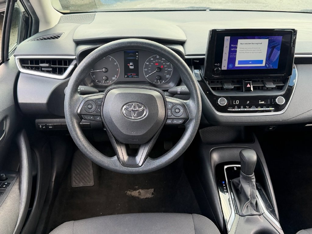 Used 2024 Toyota Corolla LE FWD image 11