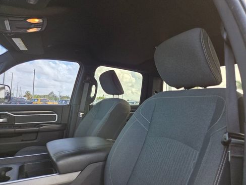Used 2021 RAM 2500 Big Horn w/ Level 1 Equipment Group AWD/4WD image 20
