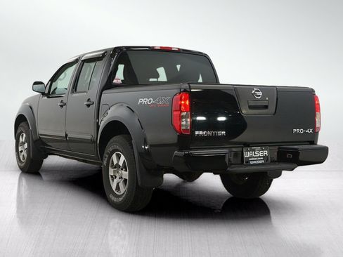 Used 2012 Nissan Frontier PRO-4X AWD/4WD image 4