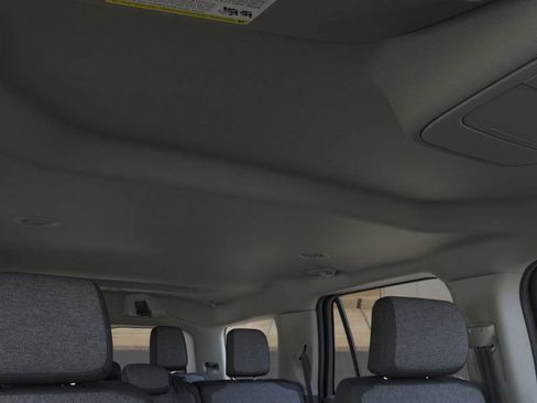 New 2026 Ford Expedition Active image 22