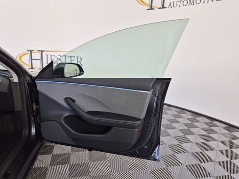 Used 2025 Tesla Model 3 RWD image 36