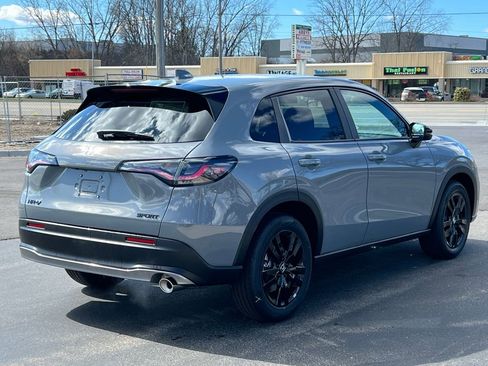 New 2026 Honda HR-V Sport image 7