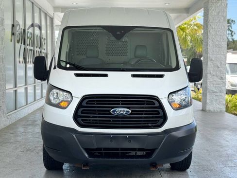 Used 2019 Ford Transit 250 148 Medium Roof image 4