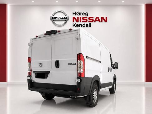 Used 2024 RAM ProMaster 1500 w/ Convenience Group FWD image 4