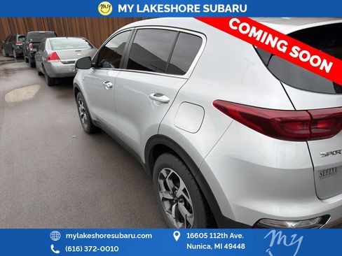 Used 2020 Kia Sportage LX AWD/4WD image 4