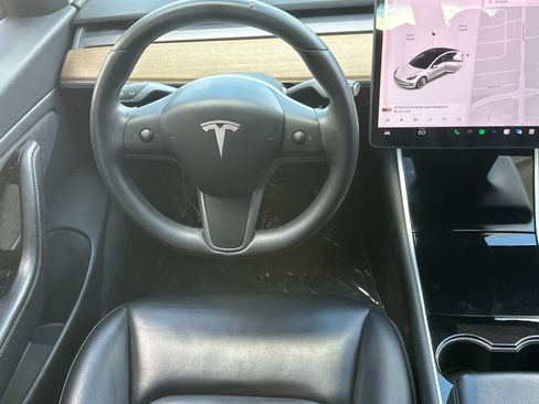 Used 2020 Tesla Model 3 Long Range AWD/4WD image 14