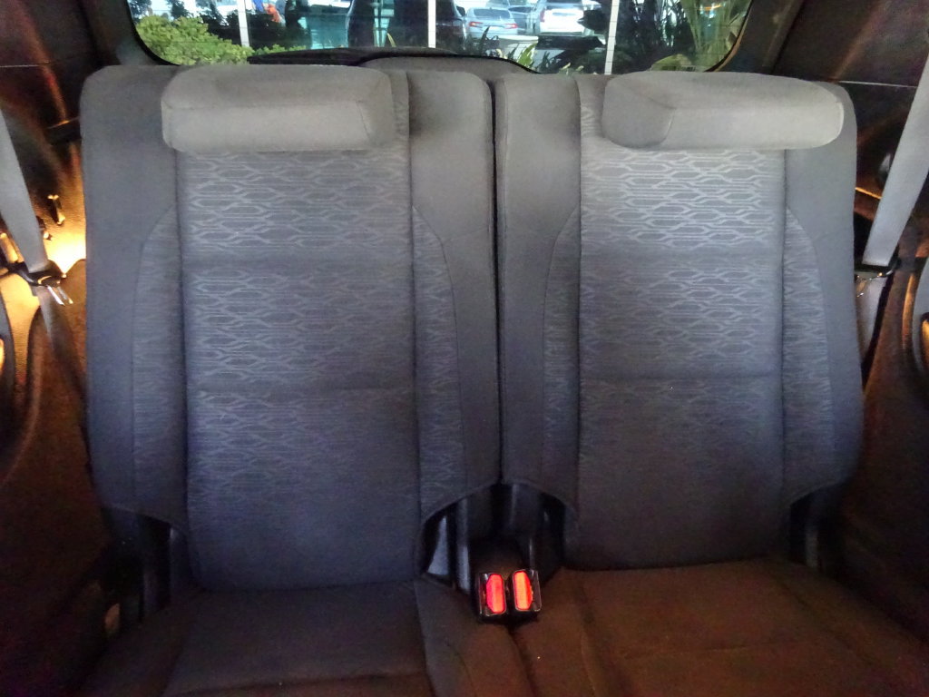 Used 2021 Dodge Durango SXT w/ 3rd Row Seating Group RWD image 23