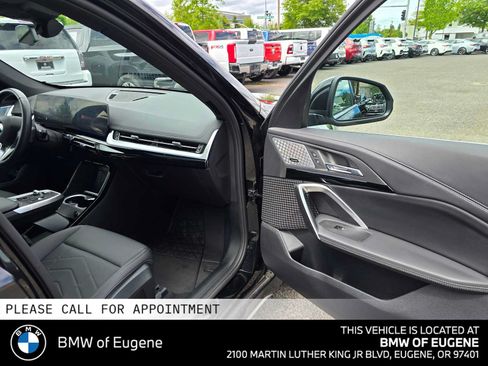 Used 2025 BMW X1 xDrive28i w/ Convenience Package AWD/4WD image 10