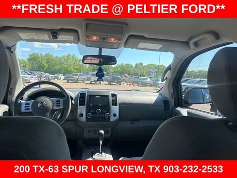 Used 2020 Nissan Frontier SV image 20