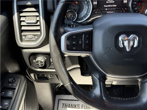 Used 2019 RAM 1500 Big Horn AWD/4WD image 33
