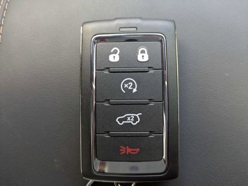 New 2026 Jeep Grand Cherokee L Summit w/ Advanced Protech Group IV AWD/4WD image 33