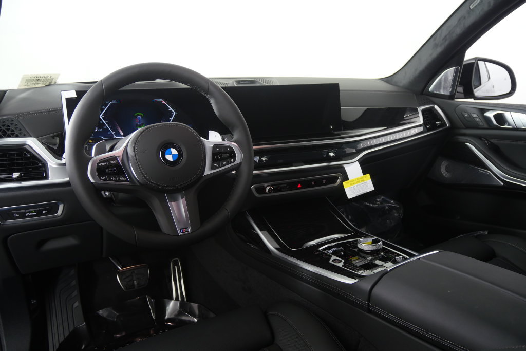 Used 2027 BMW X7 xDrive40i w/ Executive Package AWD/4WD image 19