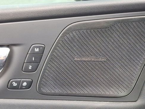 Used 2019 Volvo XC60 T5 Inscription w/ Protection Package Premier image 24