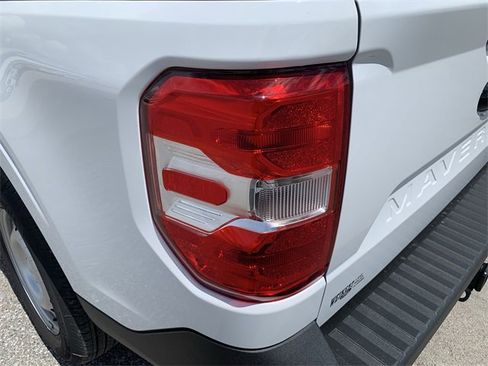 New 2025 Ford Maverick XL w/ Equipment Group 102A image 10