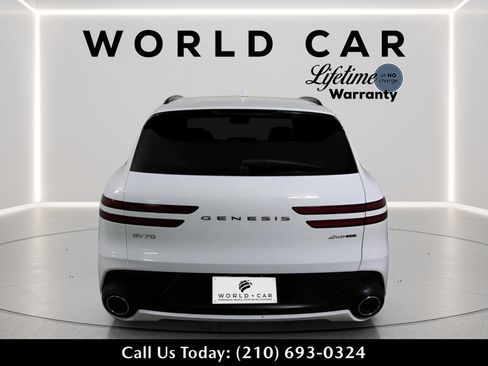 Used 2025 Genesis GV70 3.5T Sport w/ Sport Prestige Package AWD/4WD image 4
