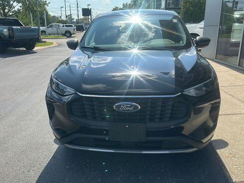 Used 2023 Ford Escape Active w/ Tech Pack #1 AWD/4WD image 7