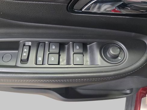 Used 2022 Buick Encore Preferred w/ Safety Package AWD/4WD image 29