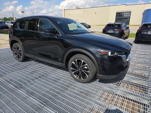 Used 2023 MAZDA CX-5 AWD 2.5 S w/ Premium Package image 7