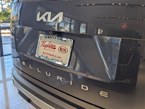 New 2027 Kia Telluride S image 8