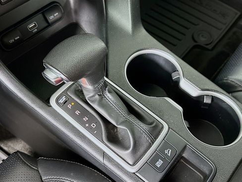 Used 2022 Kia Sportage Nightfall Edition FWD image 16