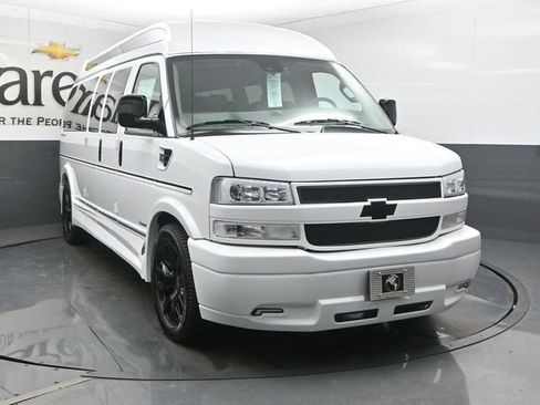 New 2026 Chevrolet Express 2500 Extended w/ Driver Convenience Package RWD image 38
