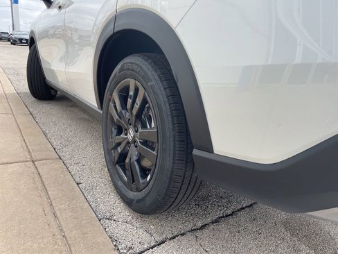 New 2026 Honda HR-V Sport image 17