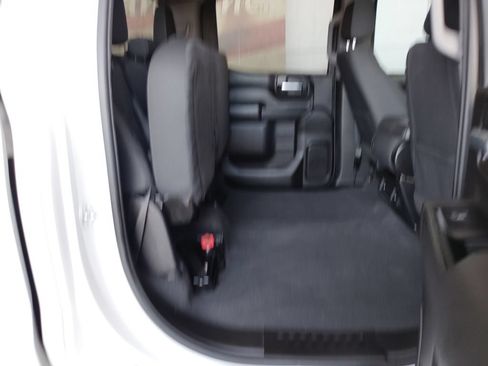 Used 2022 Chevrolet Silverado 1500 Custom RWD image 16