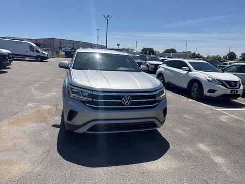 Used 2020 Volkswagen Atlas Cross Sport S FWD image 3