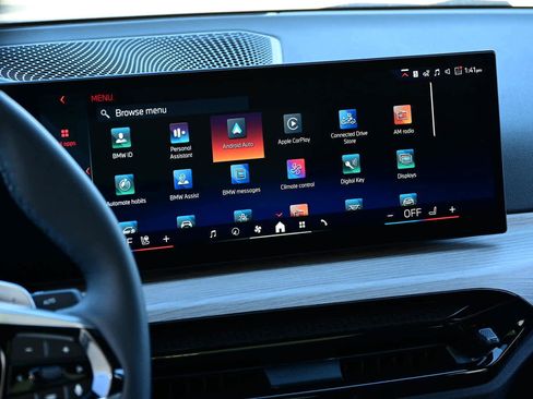 Used 2025 BMW 330i xDrive Sedan w/ Premium Package image 15