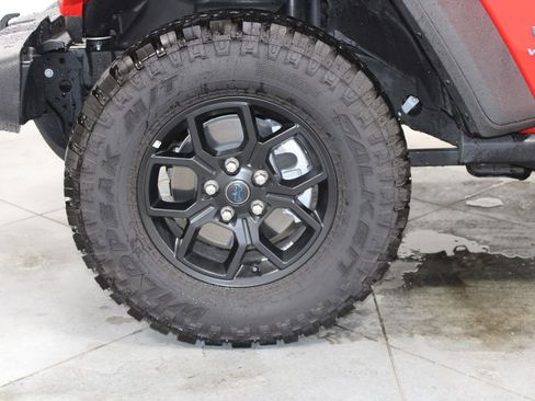 Used 2025 Jeep Wrangler Unlimited Sport S 4xe AWD/4WD image 22