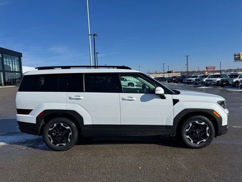 Used 2025 Hyundai Santa Fe SEL image 35