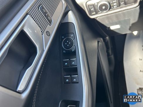 Certified 2023 Ford Explorer Limited image 17