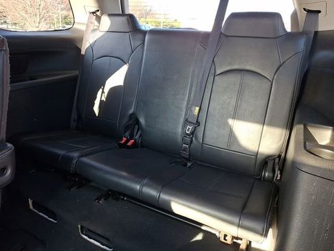 Used 2017 GMC Acadia Limited SLT image 13