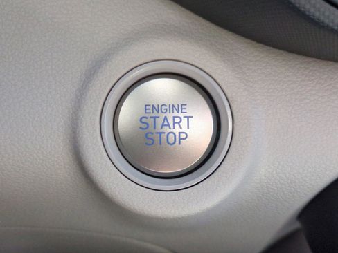 New 2026 Hyundai Venue SEL image 32